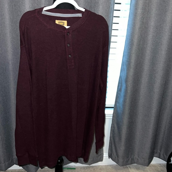 Burgundy long sleeve knit shirt - Picture 1 of 5